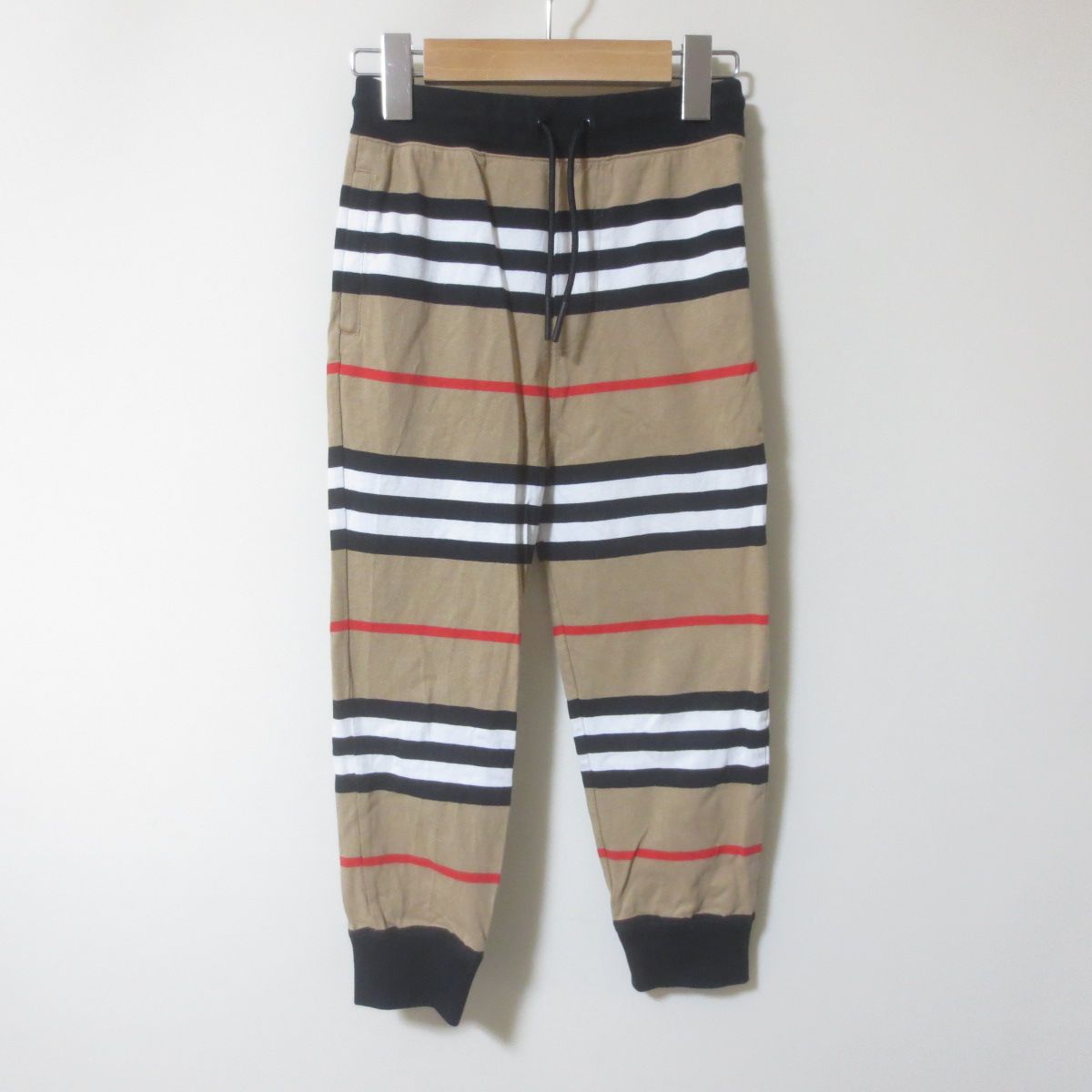 バーバリー　ボーダー　スウェットパンツ　長ズボン BM181 BURBERRY バーバリー ベージュ ボーダー スウェット パンツ 8Y