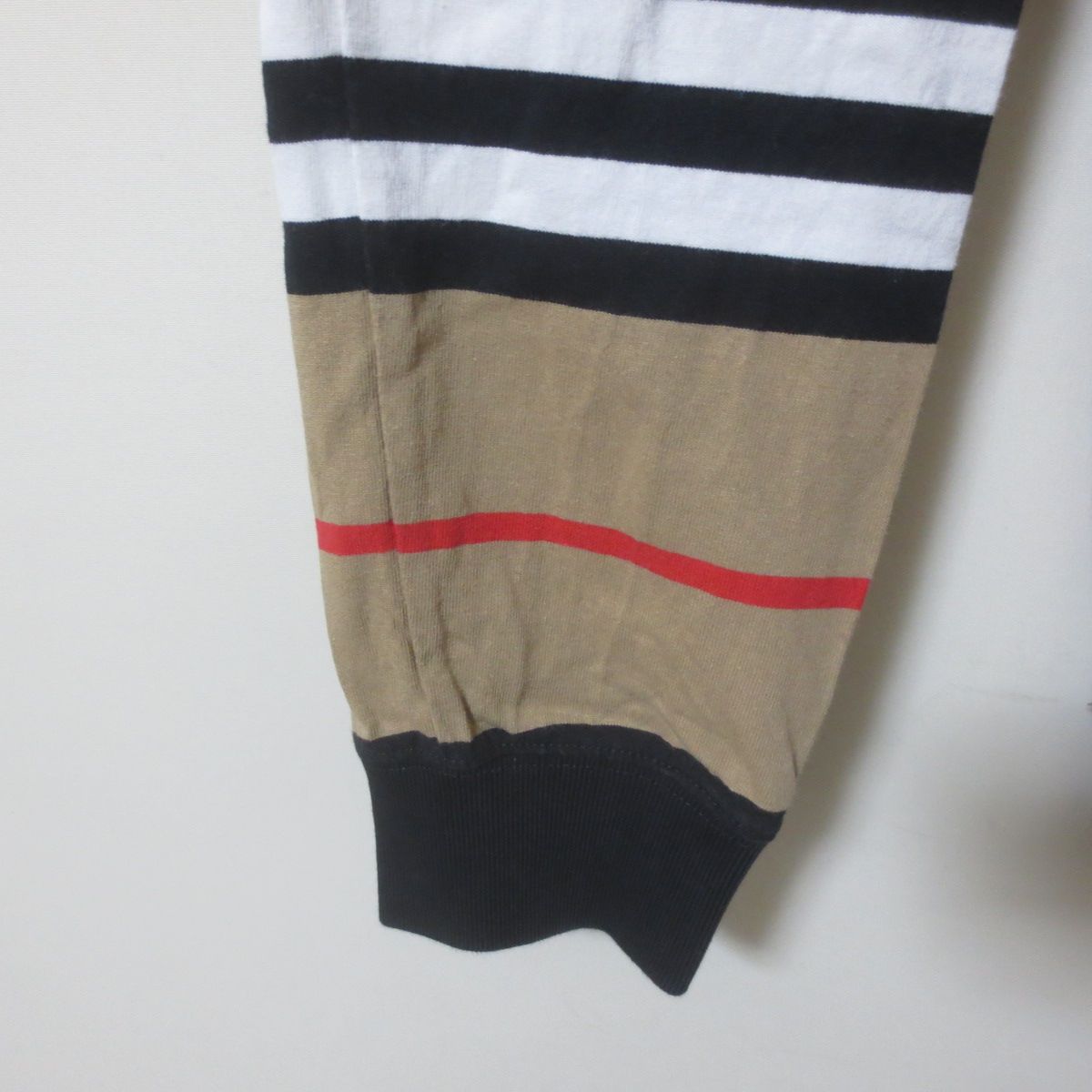 BM181 BURBERRY バーバリー ベージュ ボーダー スウェット パンツ 8Y