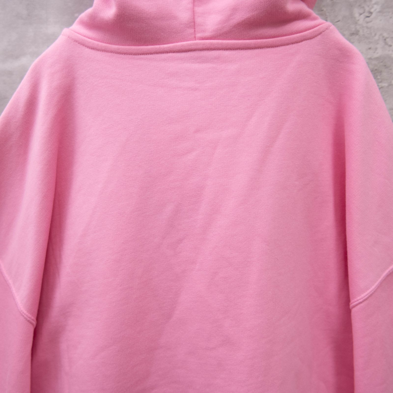 BALENCIAGA タグ付 578135 ロゴプリント プルオーバーパーカー - メルカリ