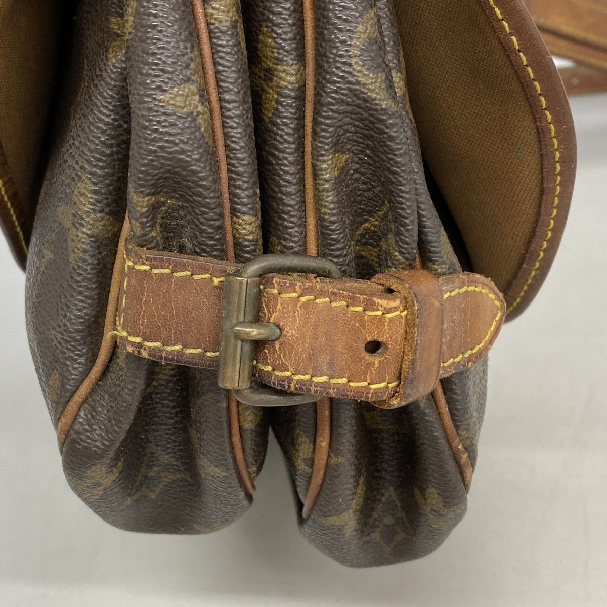 【6db1421】ルイヴィトン ショルダーバッグ モノグラム ソミュール30 M42256 ブラウン【中古】レディース ルイヴィトンソミュール 30 14145 ブラウン レディース モノグラム