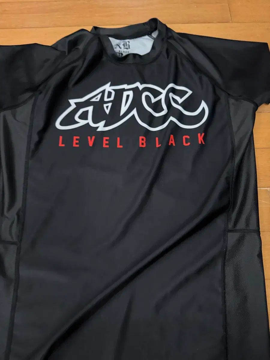 レベル ブラック lxb adcc ラッシュガード