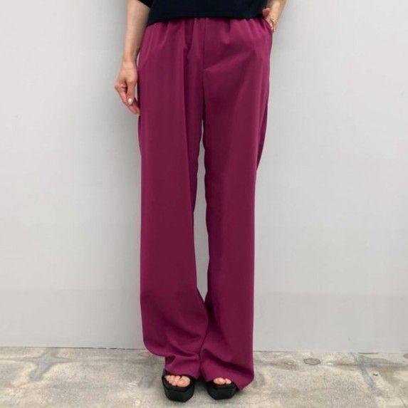 HYKE ハイク 23SS 日本製 STRECH WIDE LEG PANTS ストレッチワイドレグパンツ 231 - 13190 1(S) PLUM イージー ボトムス【新古品】【中古】【HYKE】 新品 HYKE ハイク 23SS 日本製 STRECH WIDE LEG PANTS ストレッチ