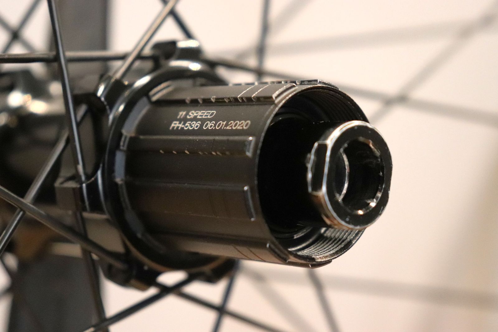 キャノンデール CANNONDALE ホログラム HOLLOWGRAM HG35 DISC カーボン 