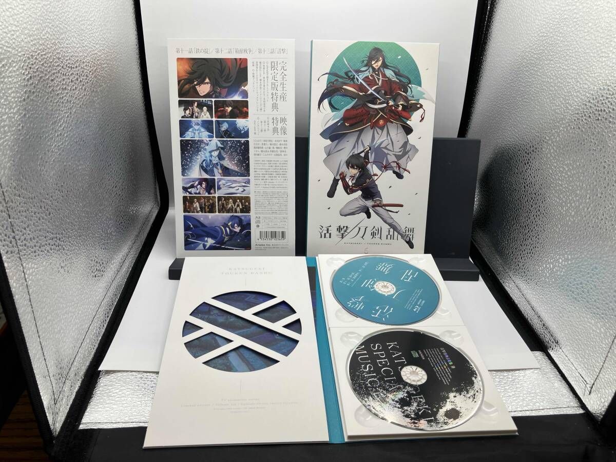 活撃 刀剣乱舞 完全生産限定版 全6巻セット(DMM.com全巻収納BOX付き) 活撃 刀剣乱舞 完全生産限定版 全6巻セットDMM.com全巻収納BOX付 Blu