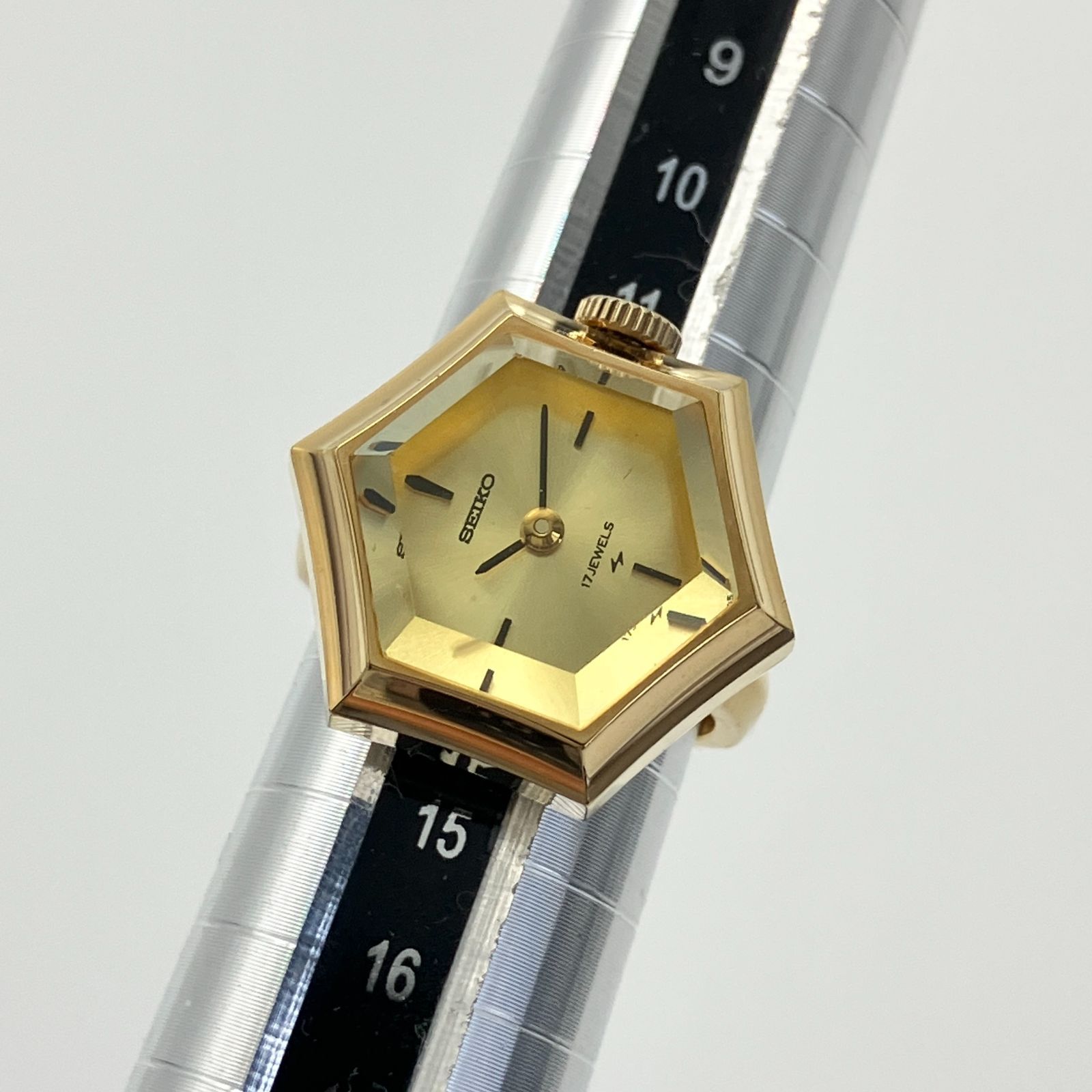 SEIKO 17 JEWELS 11-768A 六角形リングウォッチ SEIKO 17 JEWELS 11-768A 六角形リングウォッチ 【公式通販】