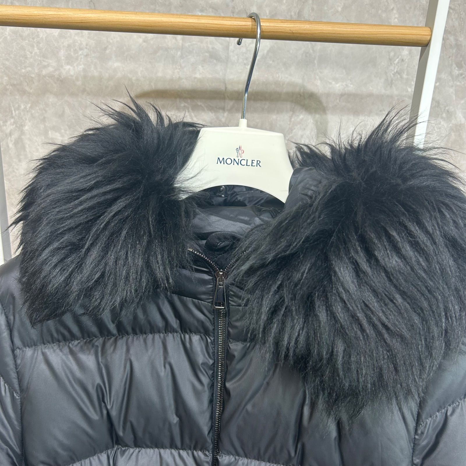 未使用級】MONCLER モンクレールダウンジャケットBOEDリアルファー24 