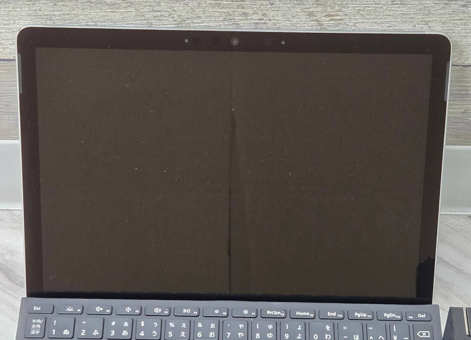 Surface Go 3 | Pentium 6500Y | 4GB | Win11 Pro | 純正タイプカバー付