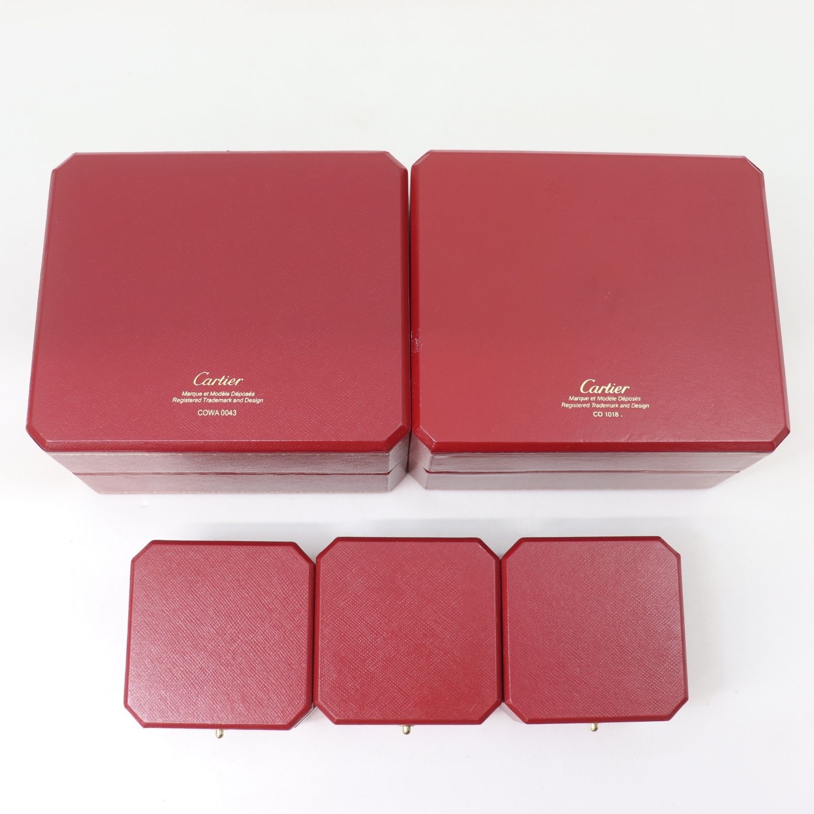 IT2LL63P7LUO Cartier カルティエ 時計用 腕時計用 ケース ジュエリー