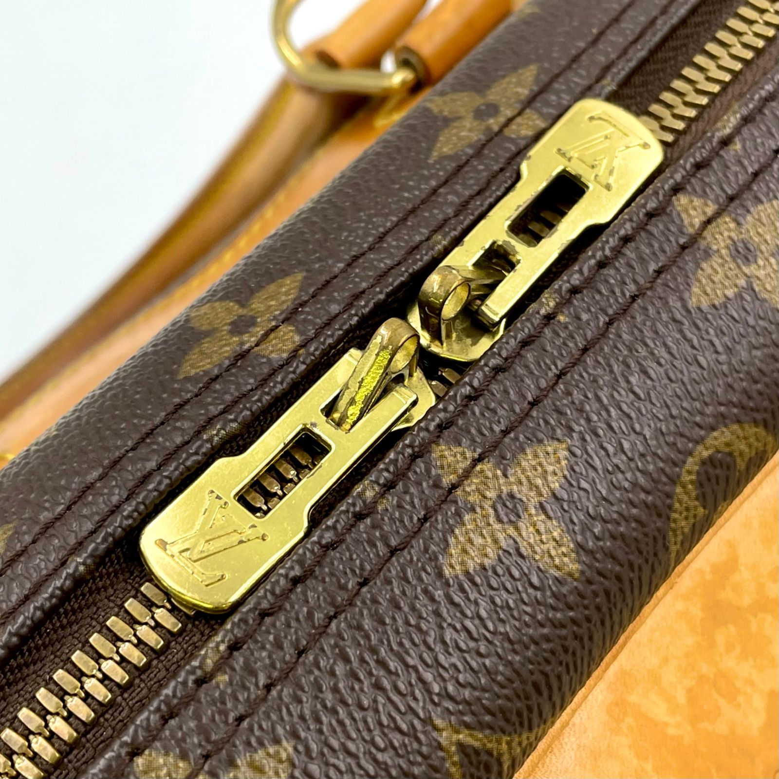 LOUIS VUITTON ドーヴィル ボーリングヴァニティ モノグラム 