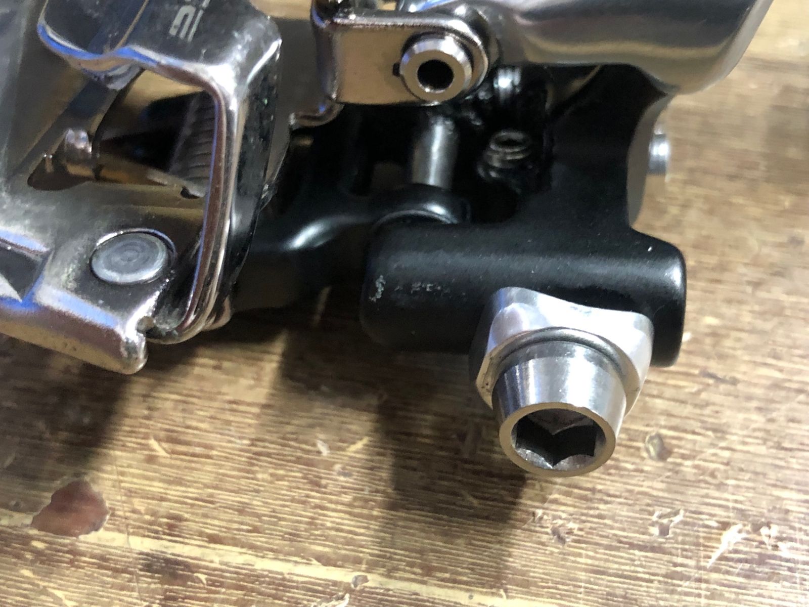 パーツ DURA-ACE JY748 シマノ SHIMANO デュラエース DURA-ACE FD-9000 フロント