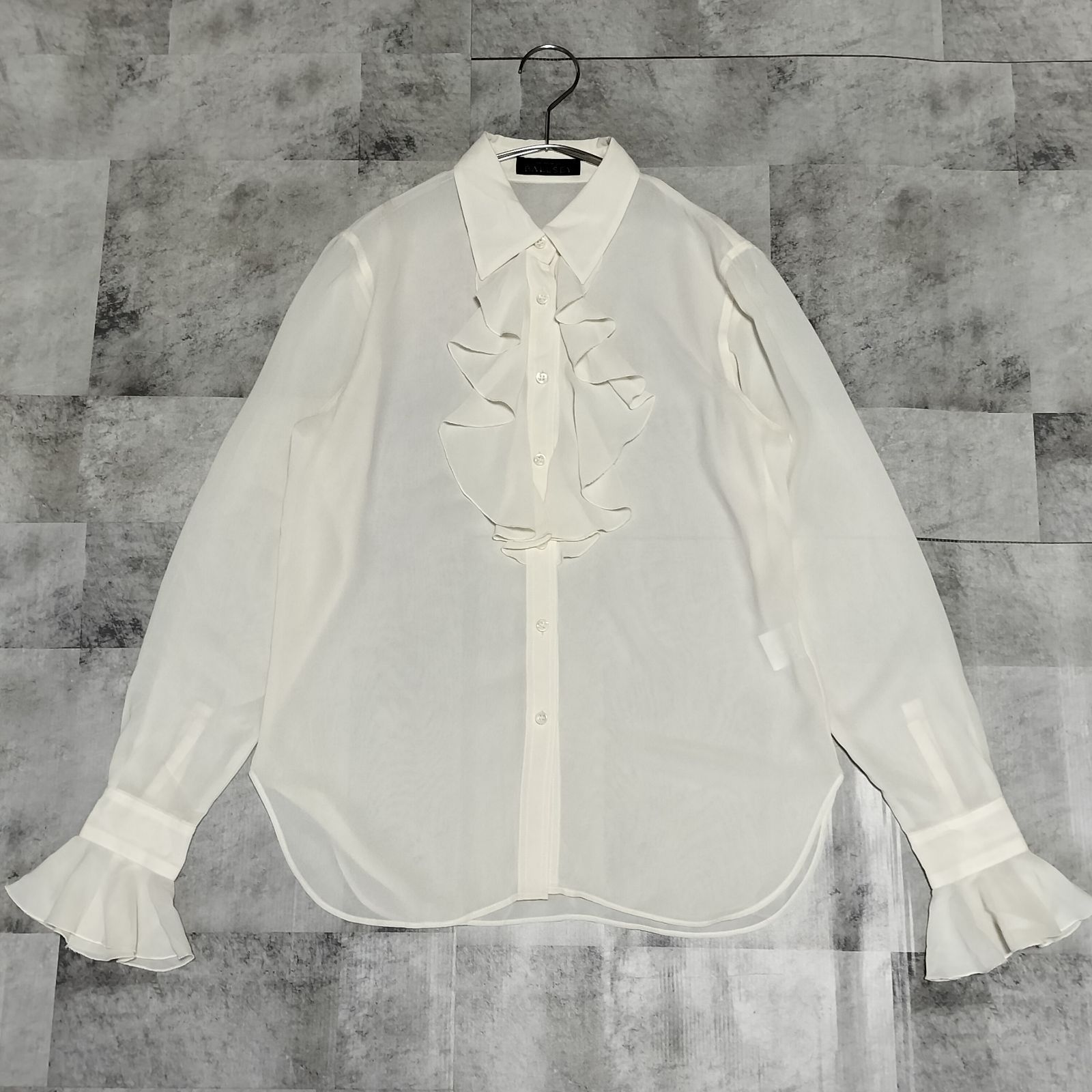 美品】BALLSEY ボールジィ フリル ラッフル 長袖ブラウス FREEサイズ 
