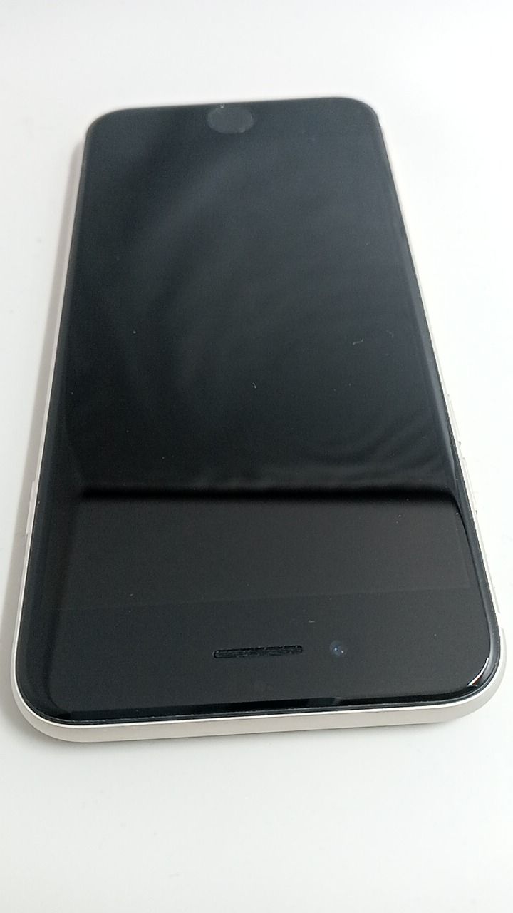 整備済！ iPhoneSE A2782 128GB スターライト 本体 SIMフリー 箱 