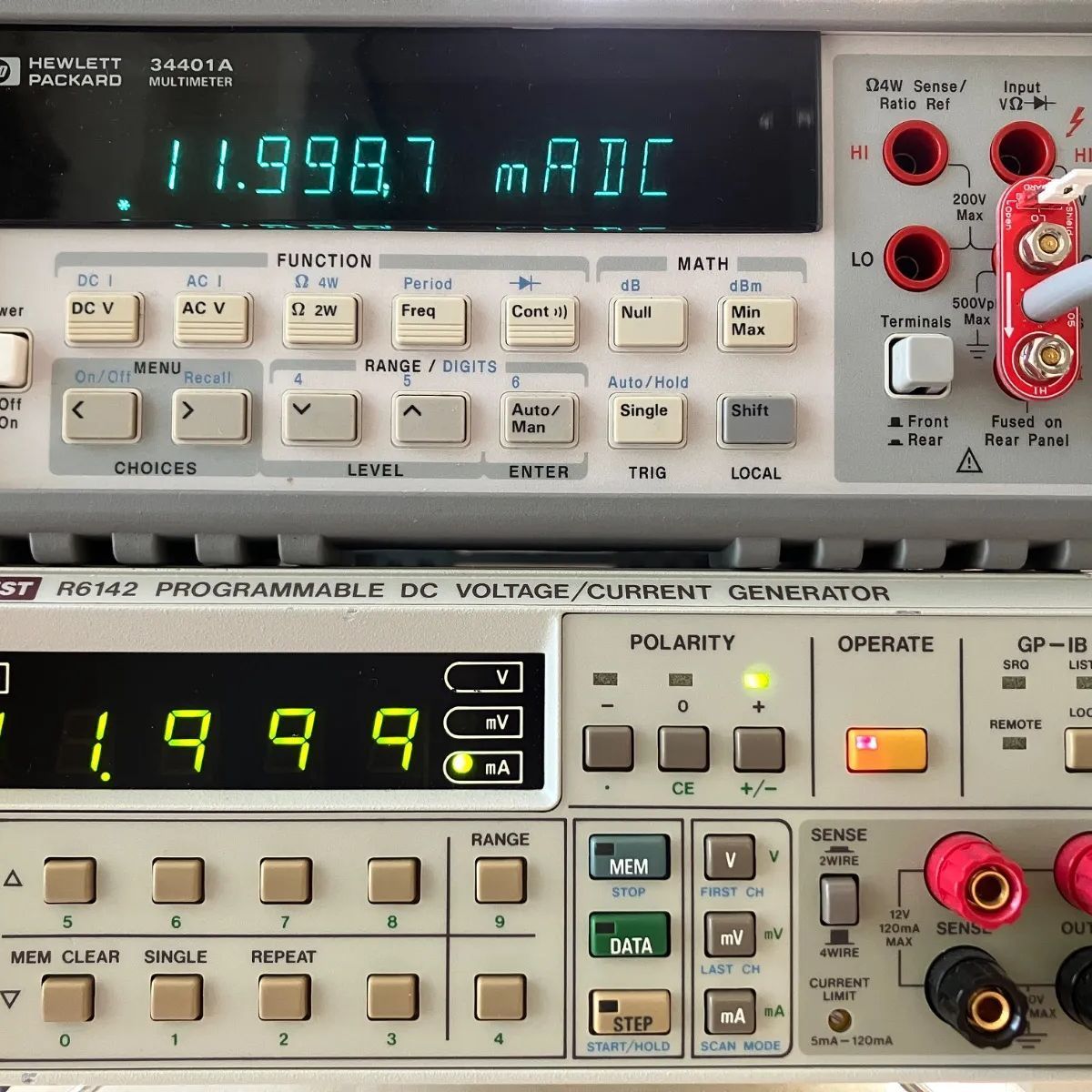 大人気，安い】 ADVANTEST R6142 PROGRAMMABLE DC VOLTAGE/CURRENT