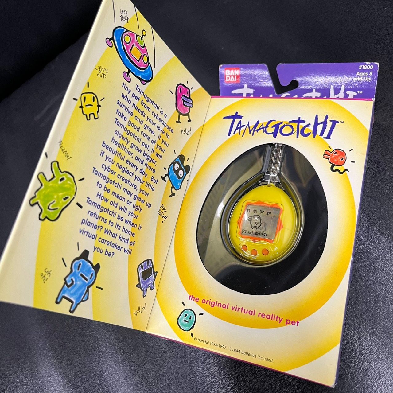 BANDAI】初代 たまごっち 4個セット 海外版 英語版 TAMAGOTCHI English