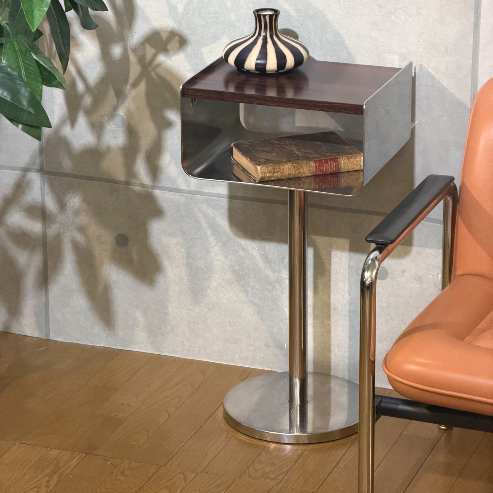 VINTAGE】Metal Side Table / ヴィンテージ サイドテーブル VINTAGE】Metal Side Table / ヴィンテージ サイドテーブル
