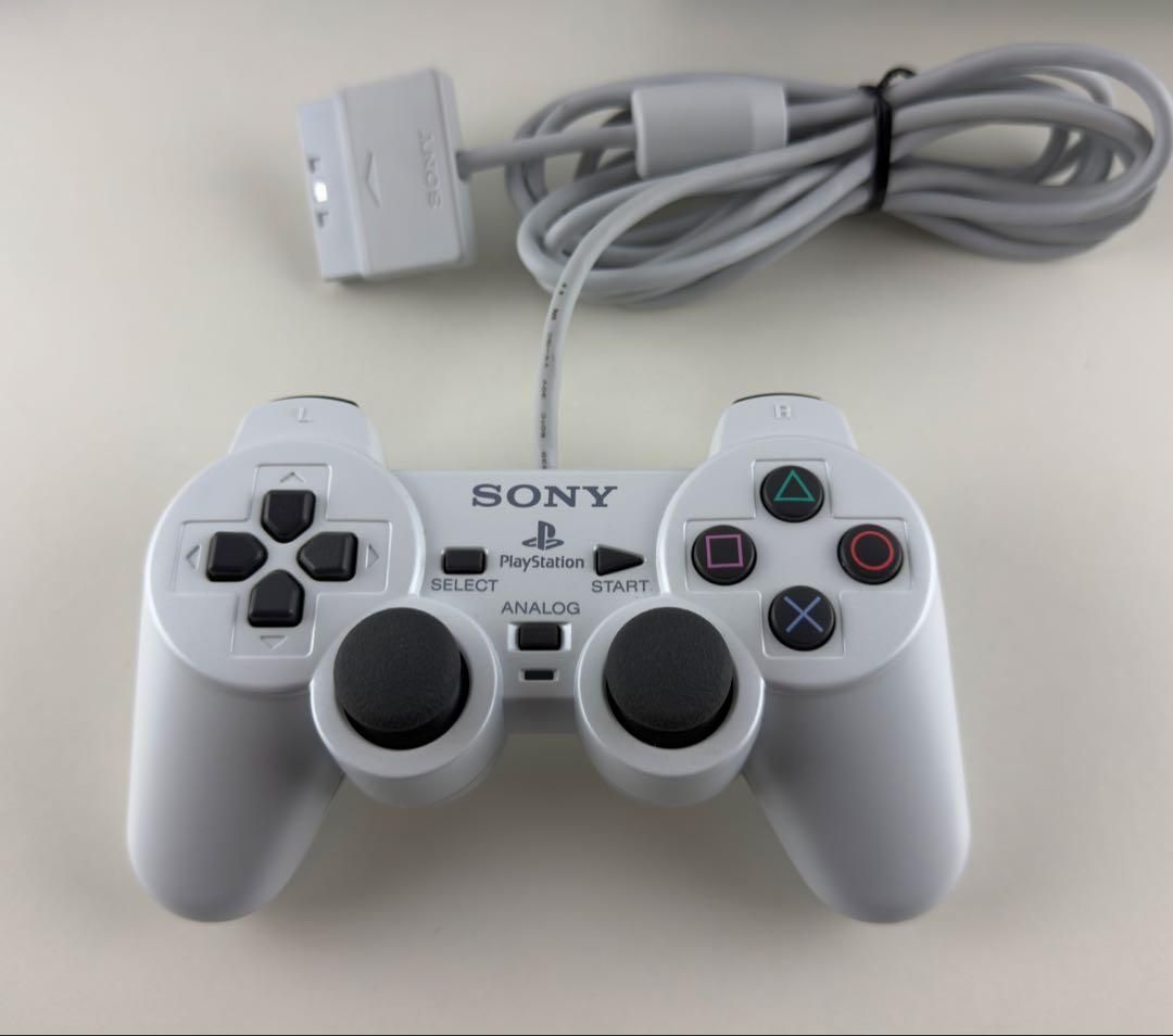 ほぼ新品 PS2 パールホワイト 本体 SCPH 50000 PW プレステ2 完品 SONY