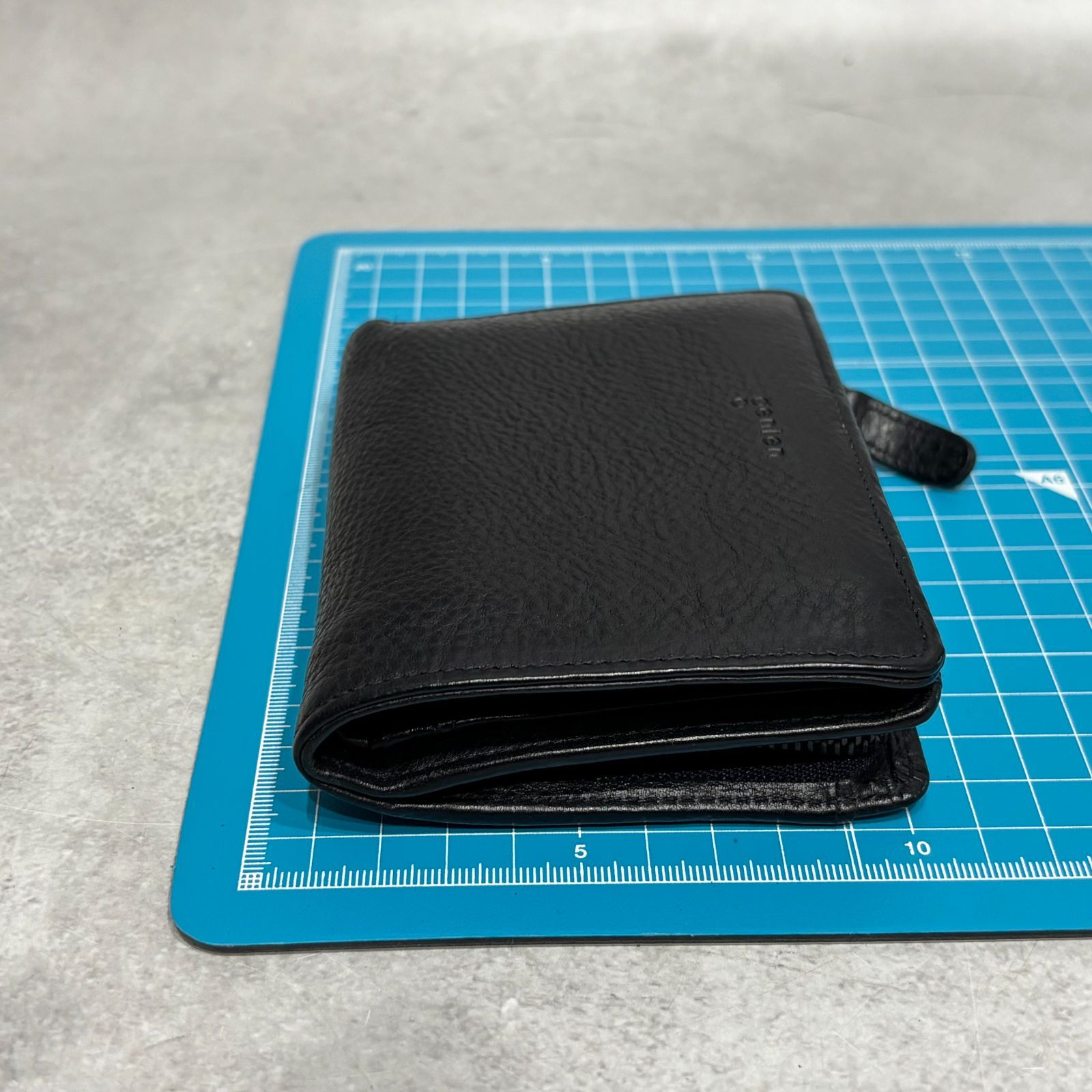 genten ゲンテン レザー シボ革 二つ折り財布 折り財布 ウォレット 