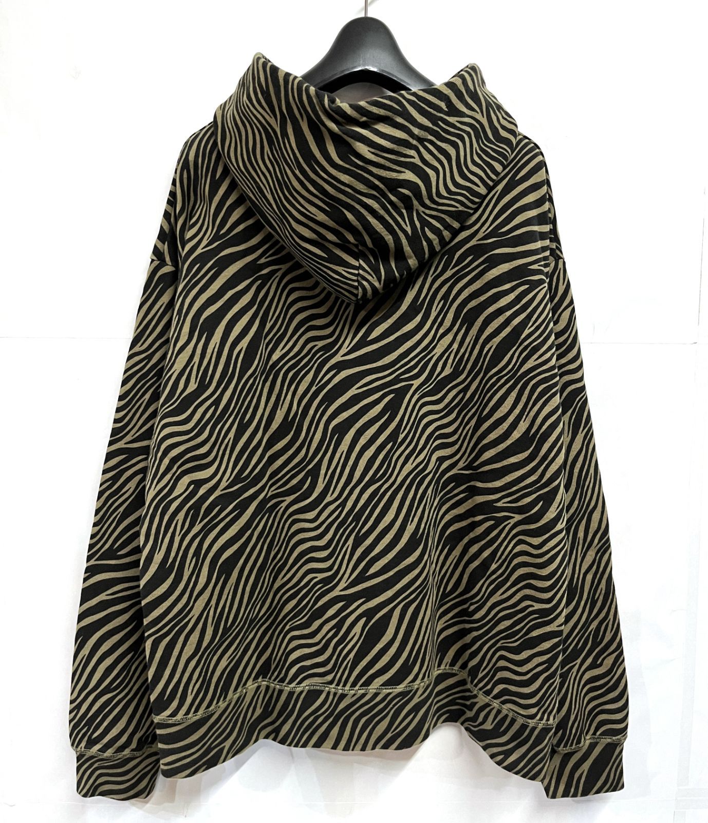 HYSTERIC GLAMOUR｜ヒステリックグラマー ゼブラ柄 ロゴプリント プル