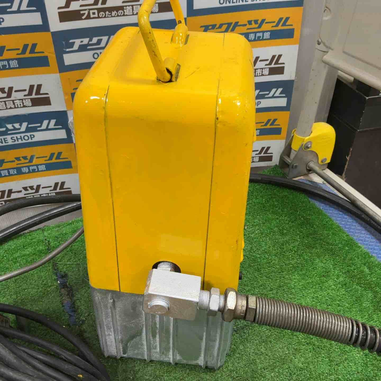 ◇泉精器(IZUMI) 電動リモコン式油圧ポンプ R14E-F【草加店】 - メルカリ
