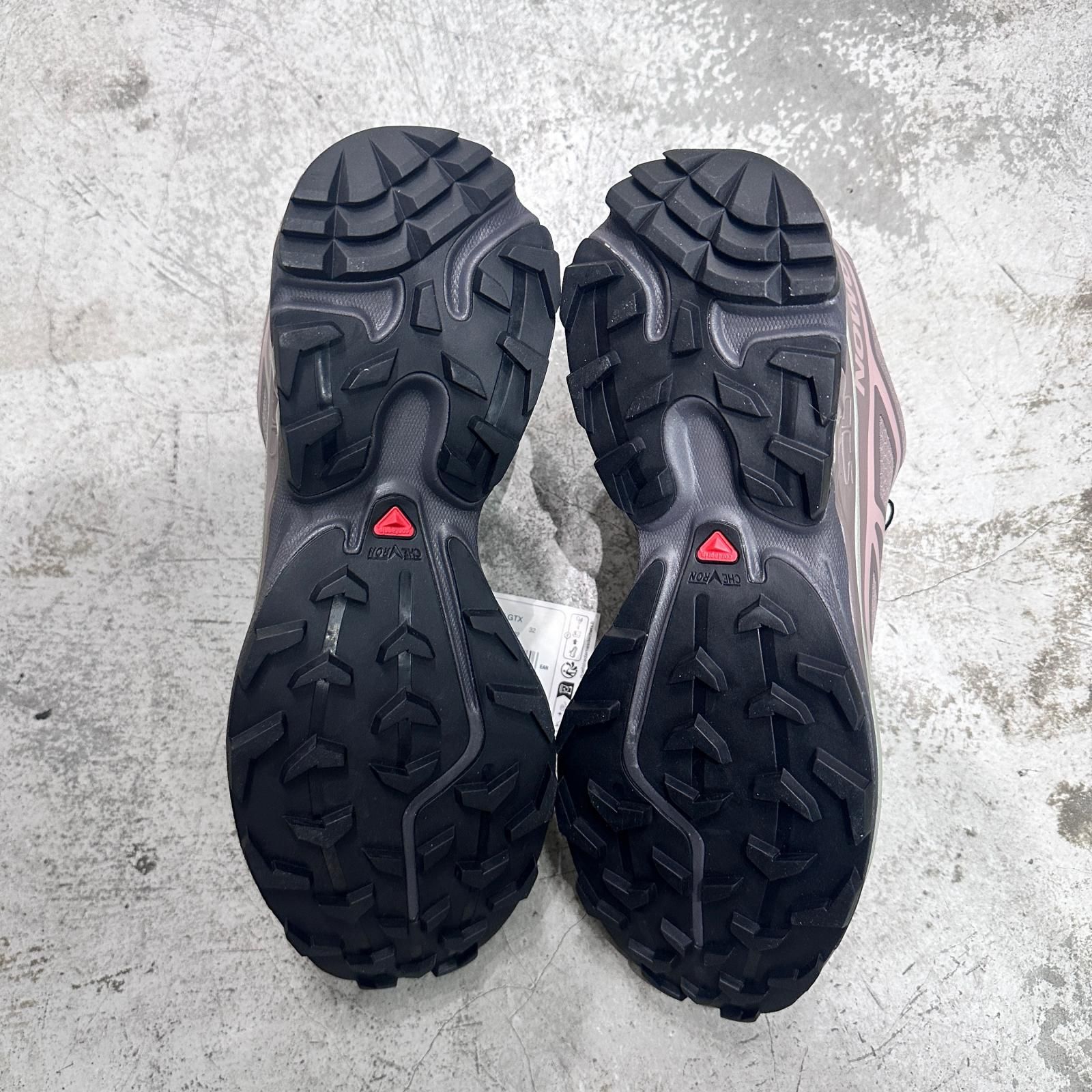 未使用 SALOMON XT-6 GTX ローカットスニーカー ハイテク ゴアテックス