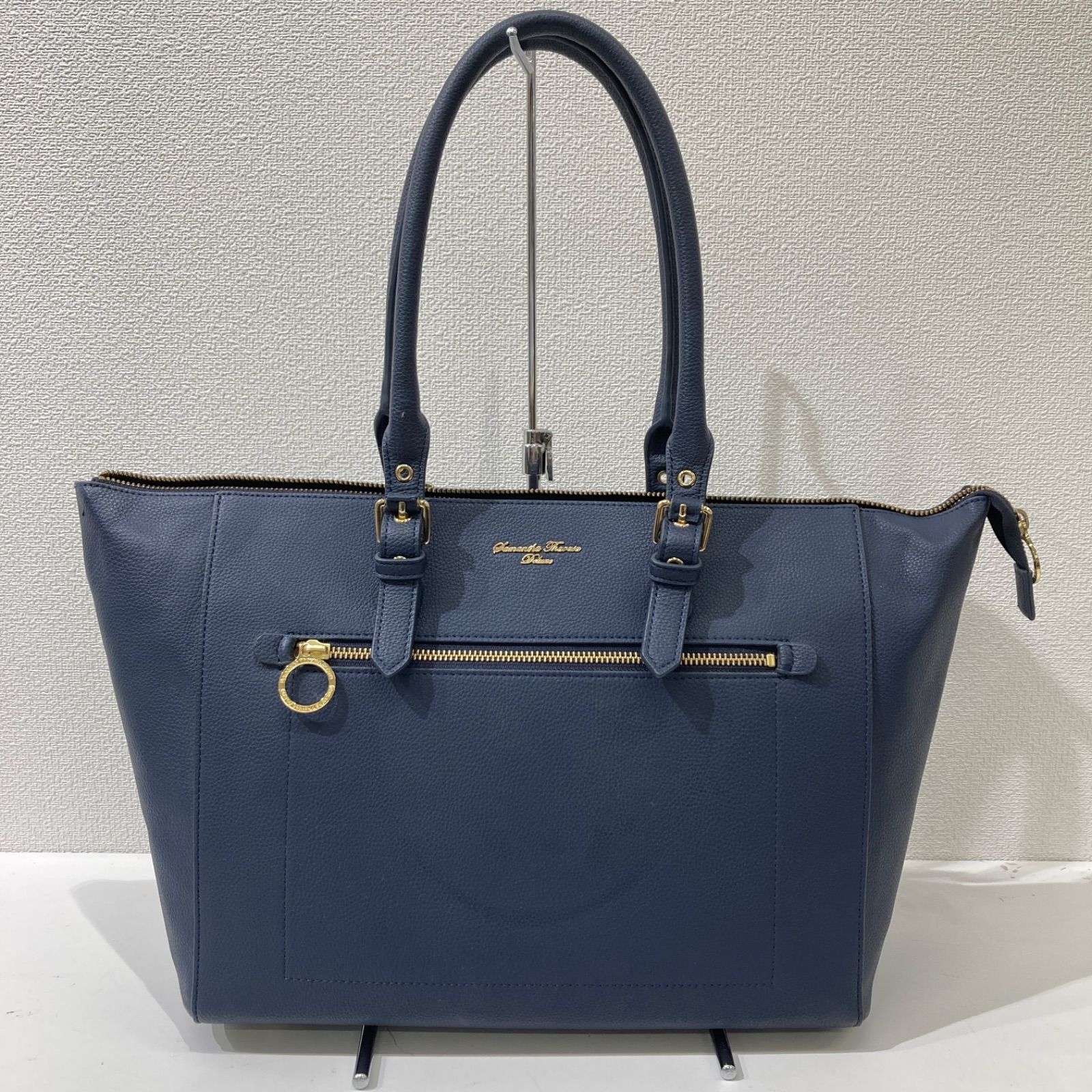 Samantha Thavasa ネイビー ビジネスバッグ　チャーム付き Samantha Thavasa ネイビー ビジネスバッグ チャーム付き ◉Samantha