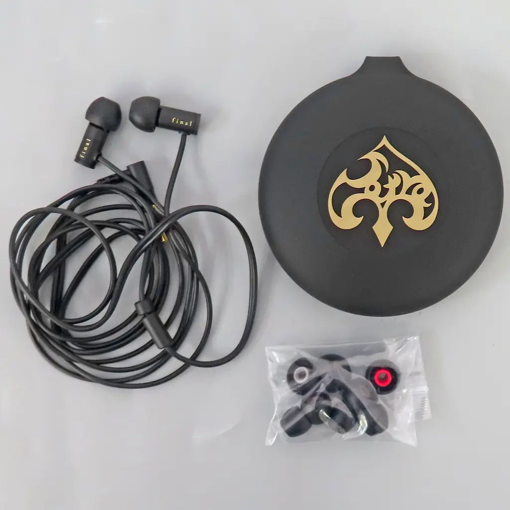 中古】ヘッドフォン 周防パトラ 有線イヤホン VR1000 for ASMR Patra