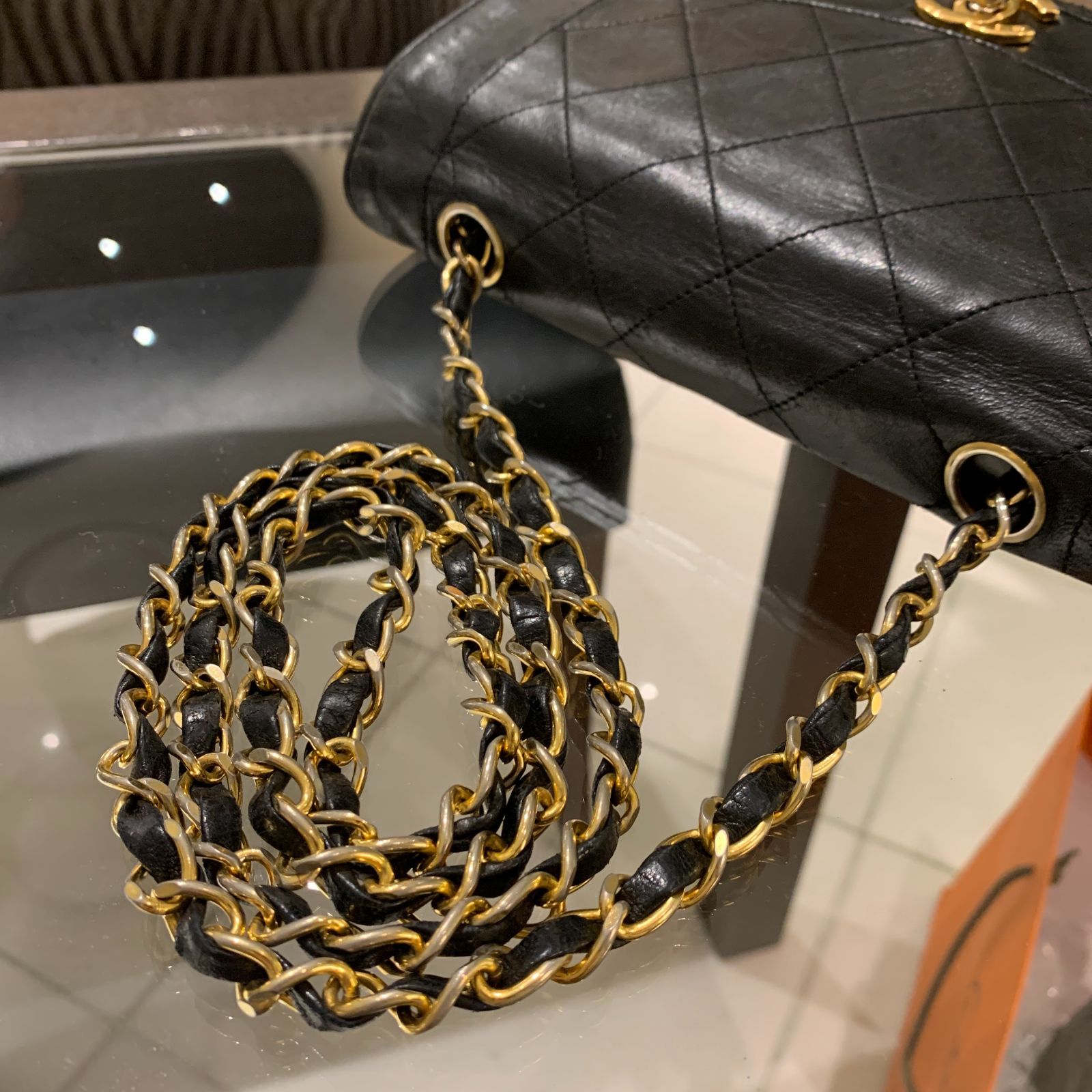 シャネル CHANEL ダイアナフラップ マトラッセ ターンロック チェーンダイアナ ショルダーバッグ シャネル CHANEL ダイアナフラップ マトラッセ ターンロック チェーン