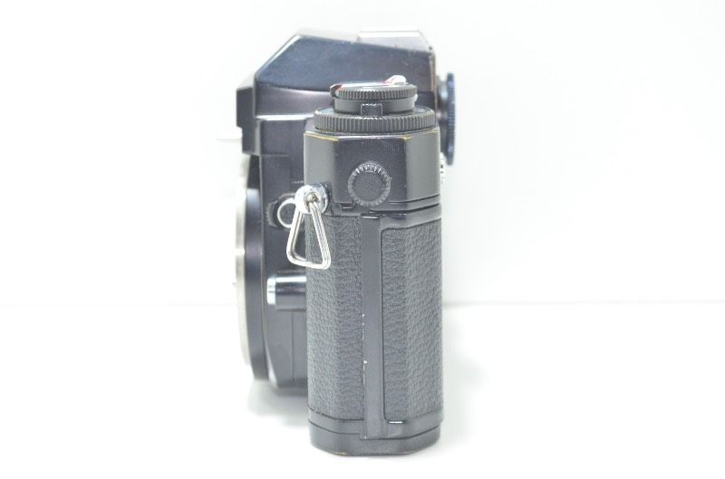 送料無料】 ニコン Nikon Nikomat EL フィルム一眼レフカメラ ボディ