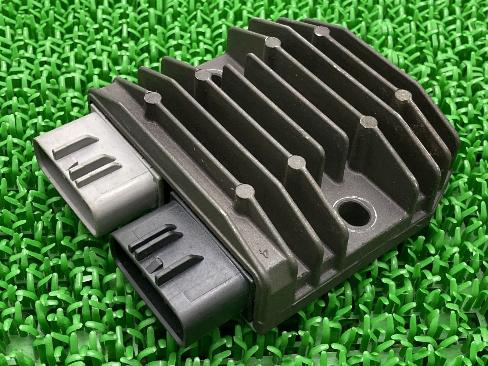 ZX-10R レギュレター カワサキ 純正 バイク 部品 ZXT00D NINJA