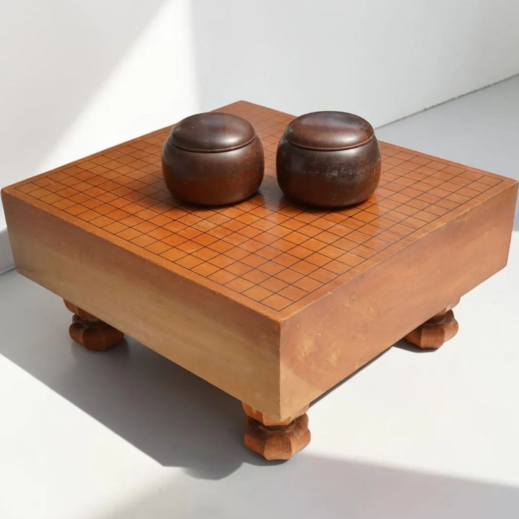囲碁フルセット 脚付き碁盤付き 碁石361枚（白180 黒181）木製碁笥 