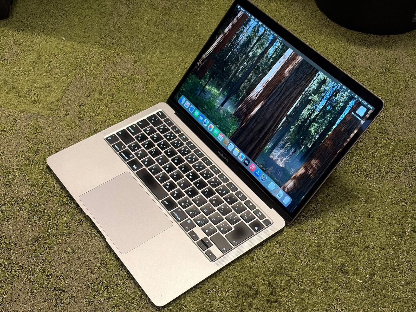 【付属品付】MacBook Air M1 8GB 256GB Amazon.com: Apple Late 2020 MacBook Air with Apple M1 Chip (13