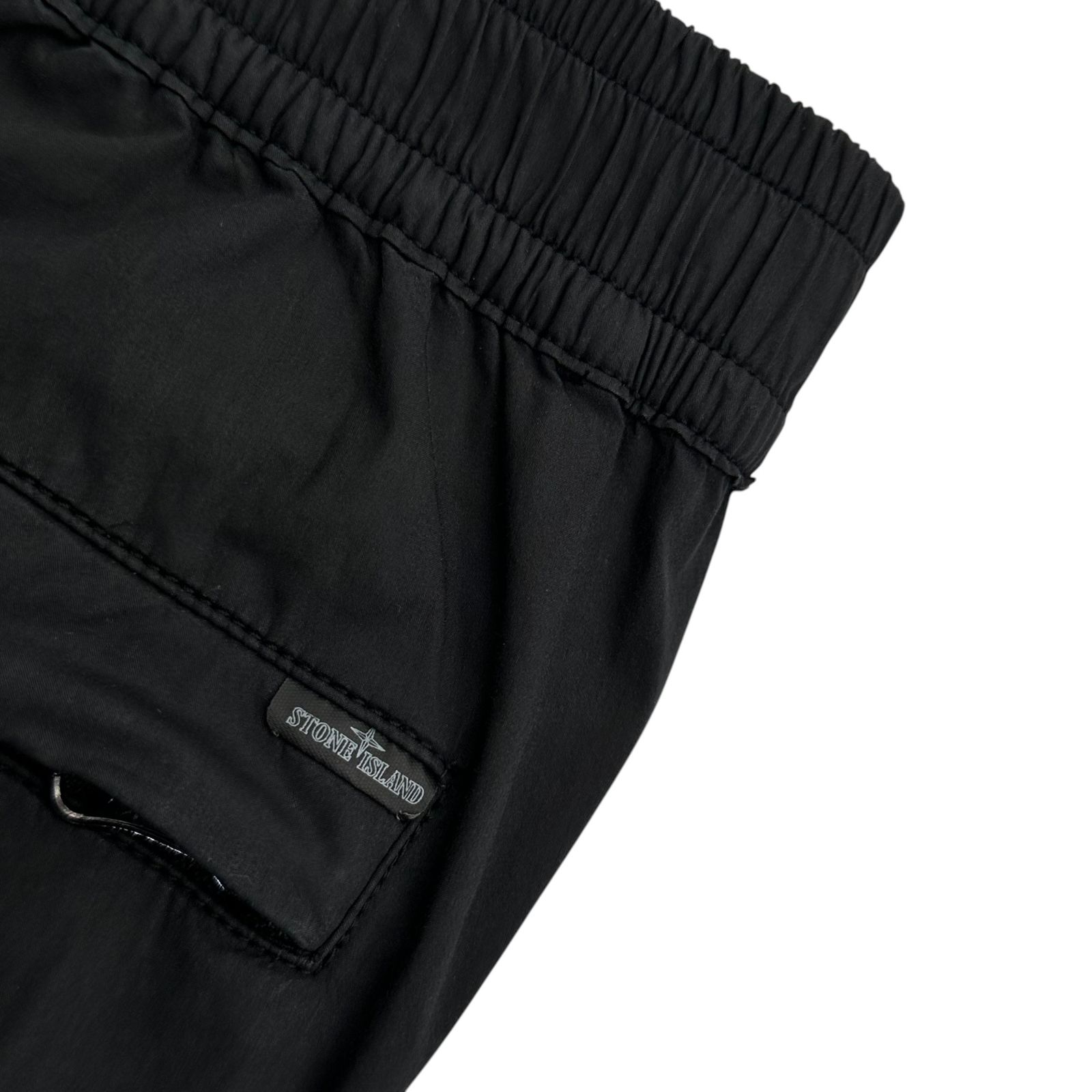 ストーンアイランドシャドウSTONEISLAND SHADOW コンバートパンツ