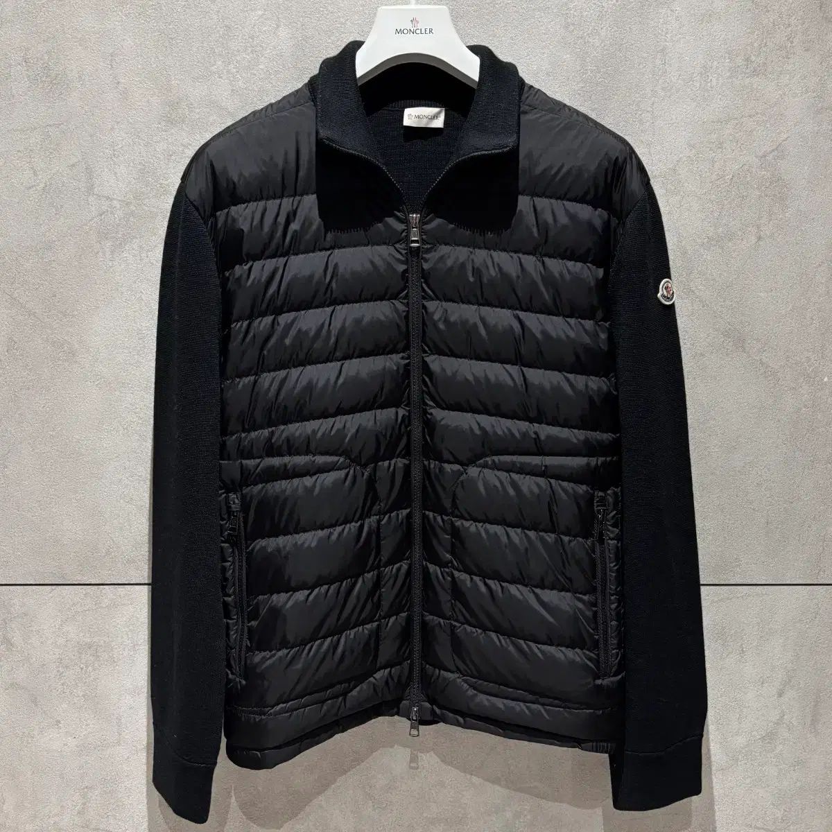 A+ / XXL (107) モンクレール ニットダウン ブラック - メルカリ
