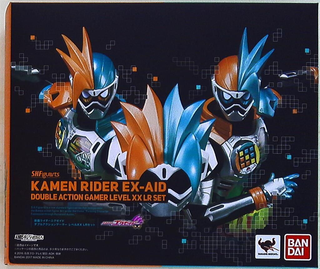 仮面ライダーエグゼイド』ダブルアクションゲーマー レベルXXがL、R