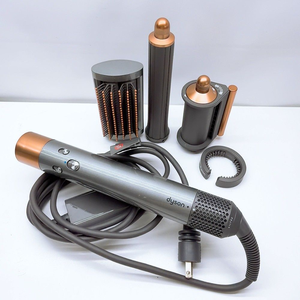 ほぼ未使用》 ダイソン エアラップ マルチスタイラー HS05 Dyson 