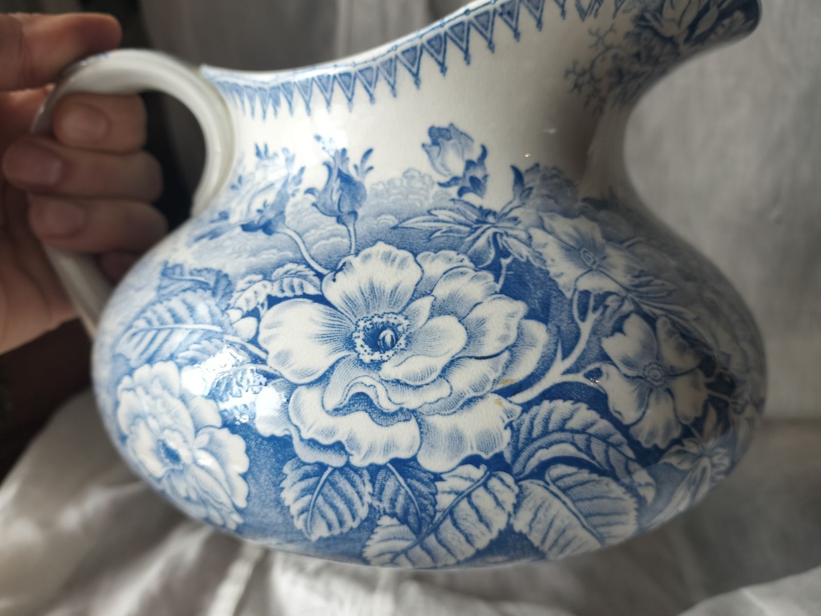 アンティーク フランス　陶器 ピッチャー 花柄　ジャルディニエール フランス アンティーク 花 絵つき ジャルディニエール 陶器 ピッチャー