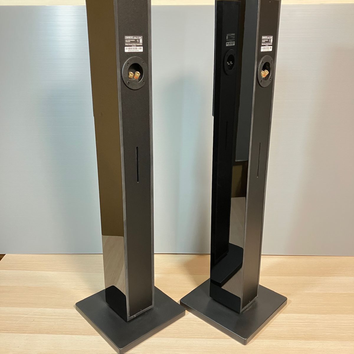 ONKYO : 2ウェイ・スピーカーシステム D-109E(B) System Electronics 