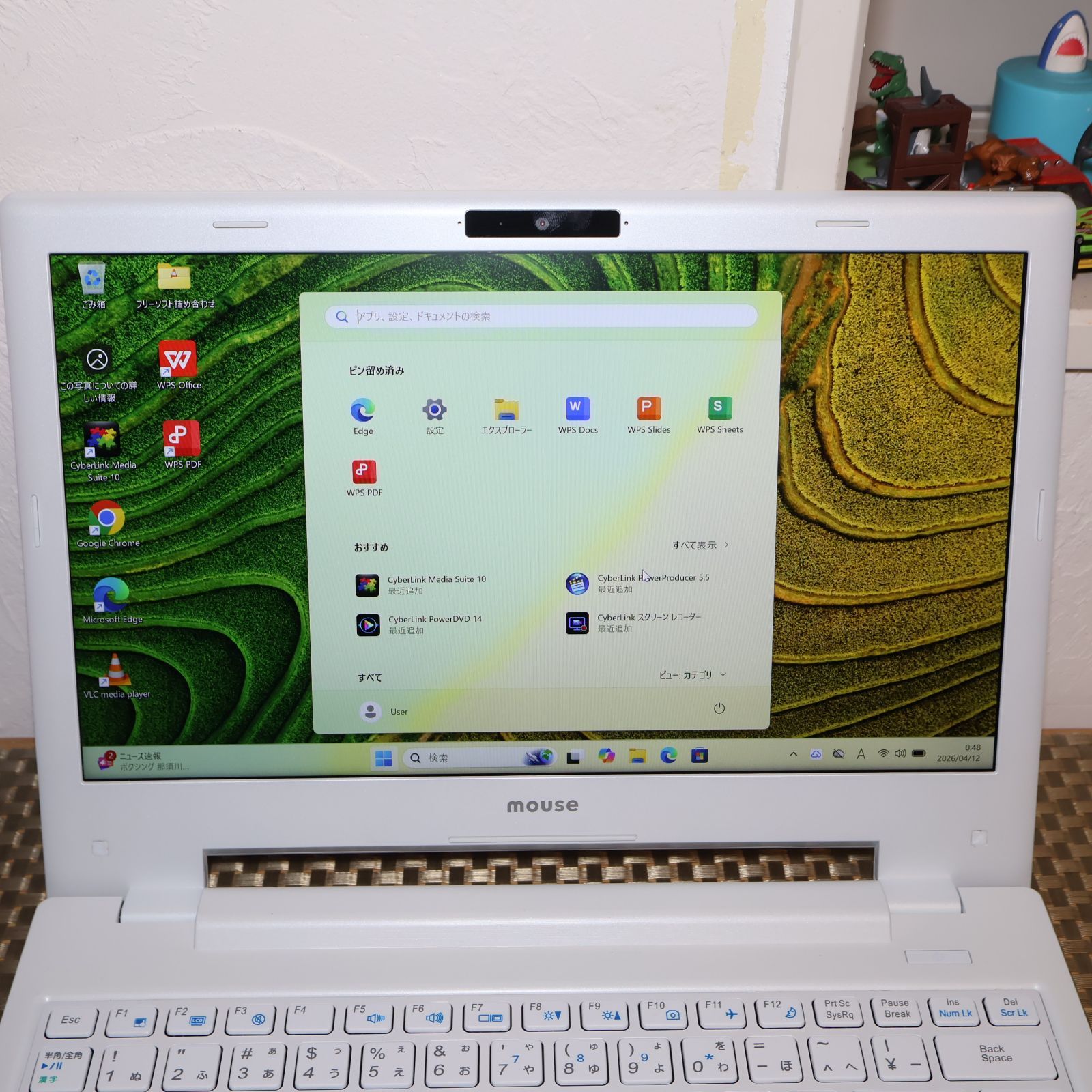Win11対応 8世代i7/メ8/SSD 白ノートPC FHDカメラ - メルカリ