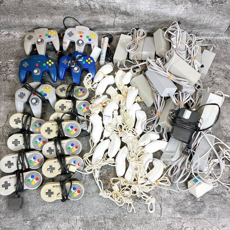 ニンテンドウ　ジャンク　まとめ　57点　スーパーファミコン　コントローラー　64　Wii　ヌンチャク　ACアダプター