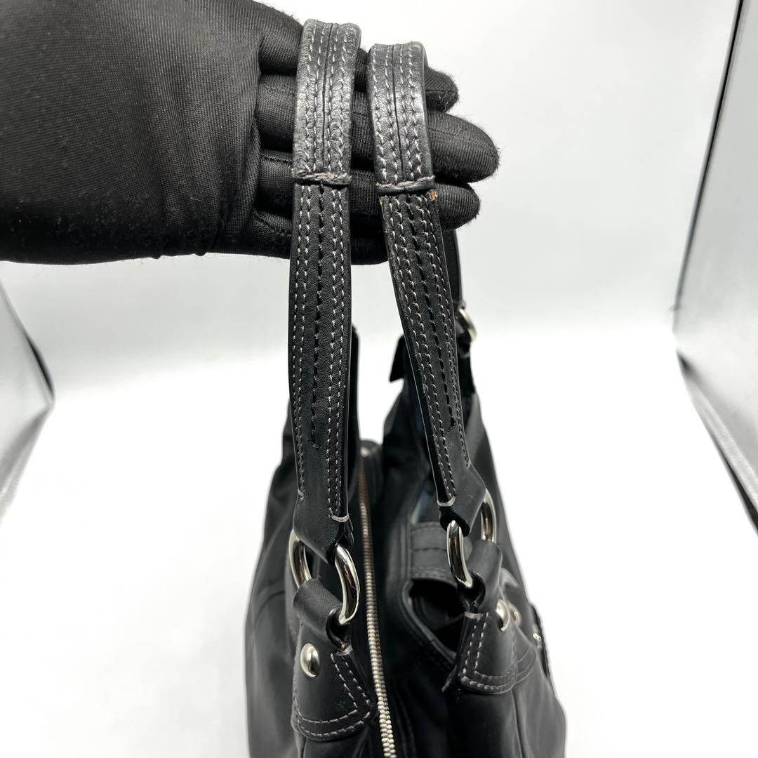 Coach Soho Leather Hobo Bag Black 2580 - メルカリ