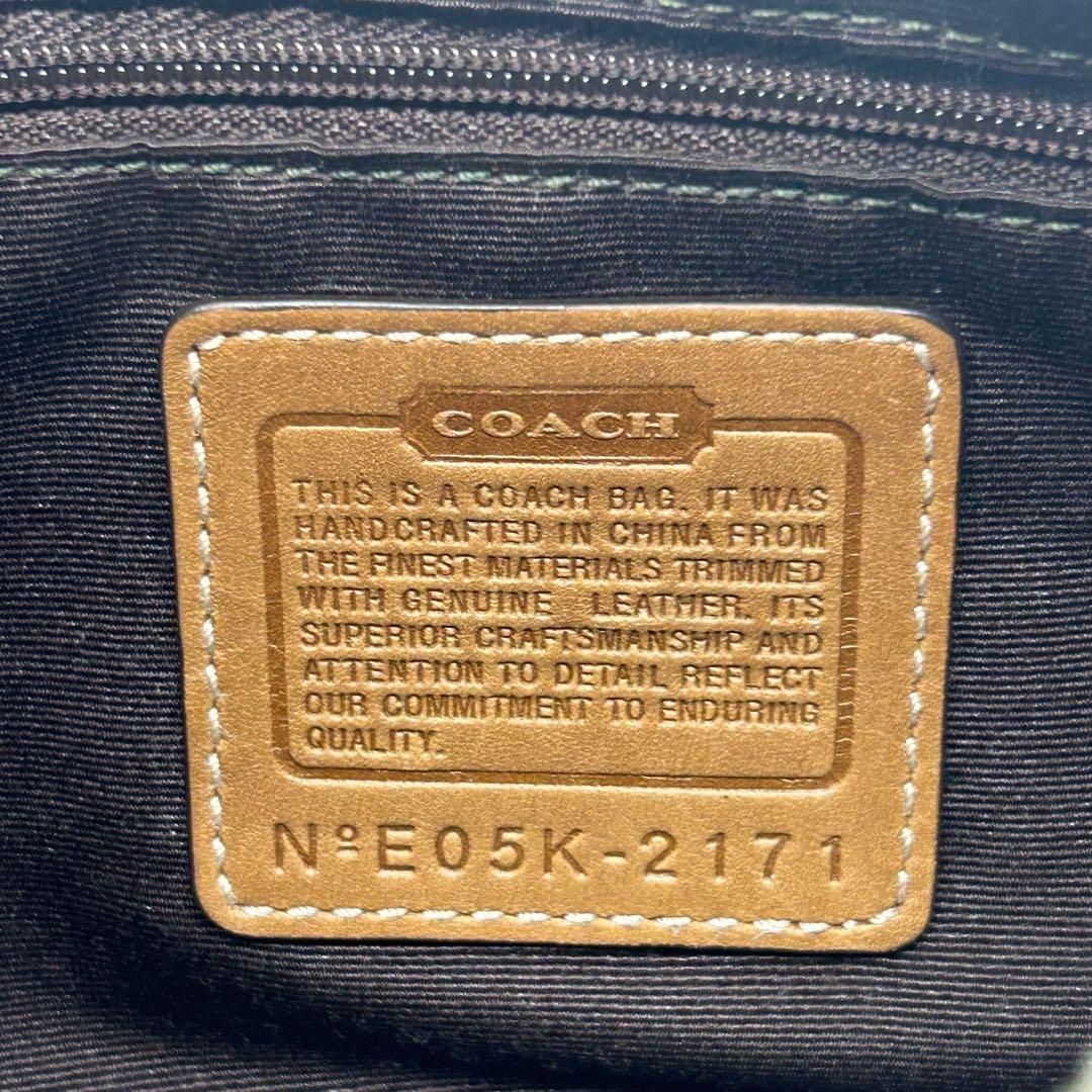 Coach Accessory Pouch Signature 2389 - メルカリ