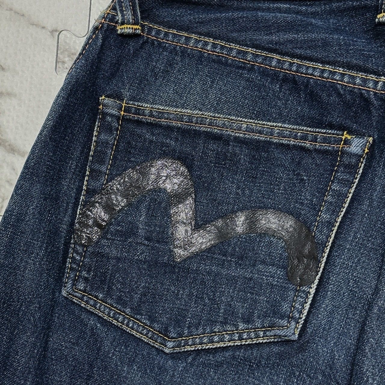 EVISU エヴィス No.2 LOT 2000 EVISU 黒カモメペイント セルビッチ