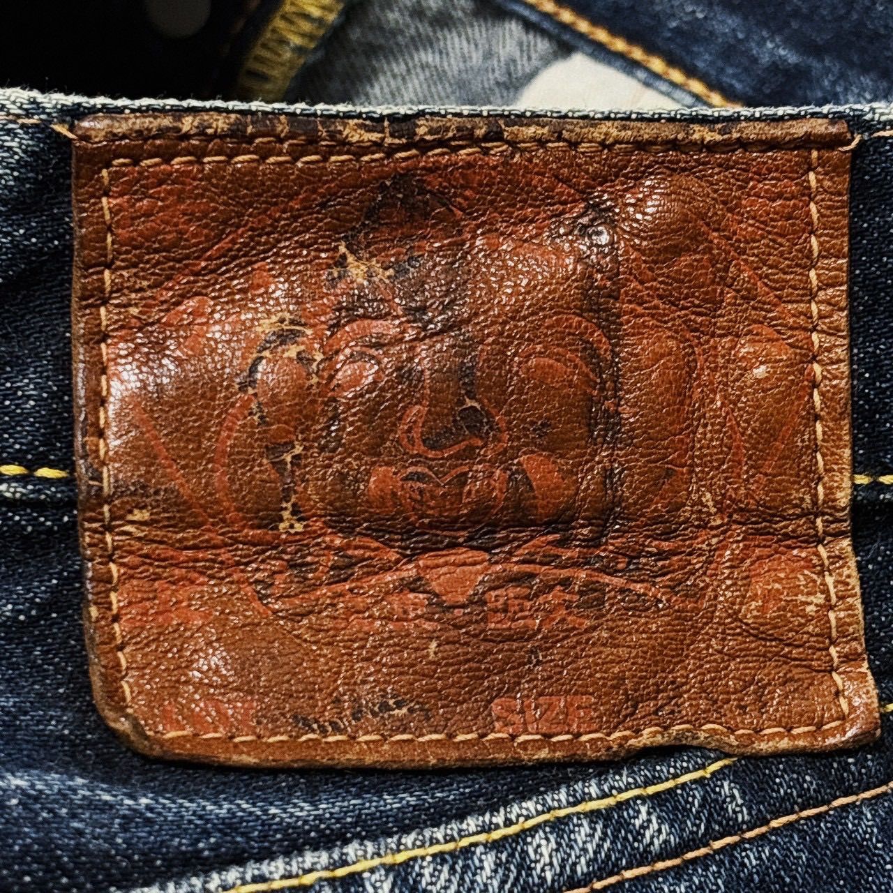 EVISU エヴィス No.2 LOT 2000 EVISU 黒カモメペイント セルビッチ
