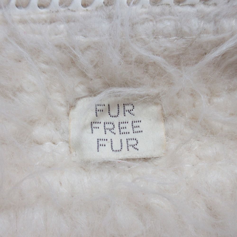 美品 Stella McCartney ステラマッカートニー FUR FREE FUR ファラベラ エコファー ショルダーバッグ ホワイト キナリ レディース 古着 中古 USED 美品 Stella McCartney ステラマッカートニー FUR FREE FUR ファラベラ
