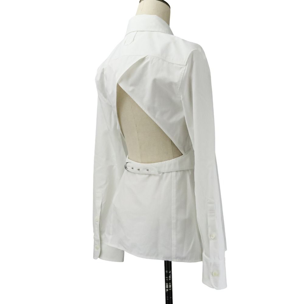 美品 24SS JACQUEMUS ジャックムス フィッテット ハックレス オープンバック シャツ サイズ36 ホワイト レディース 古着 中古 USED 美品 24SS JACQUEMUS ジャックムス フィッテット ハックレス オープン