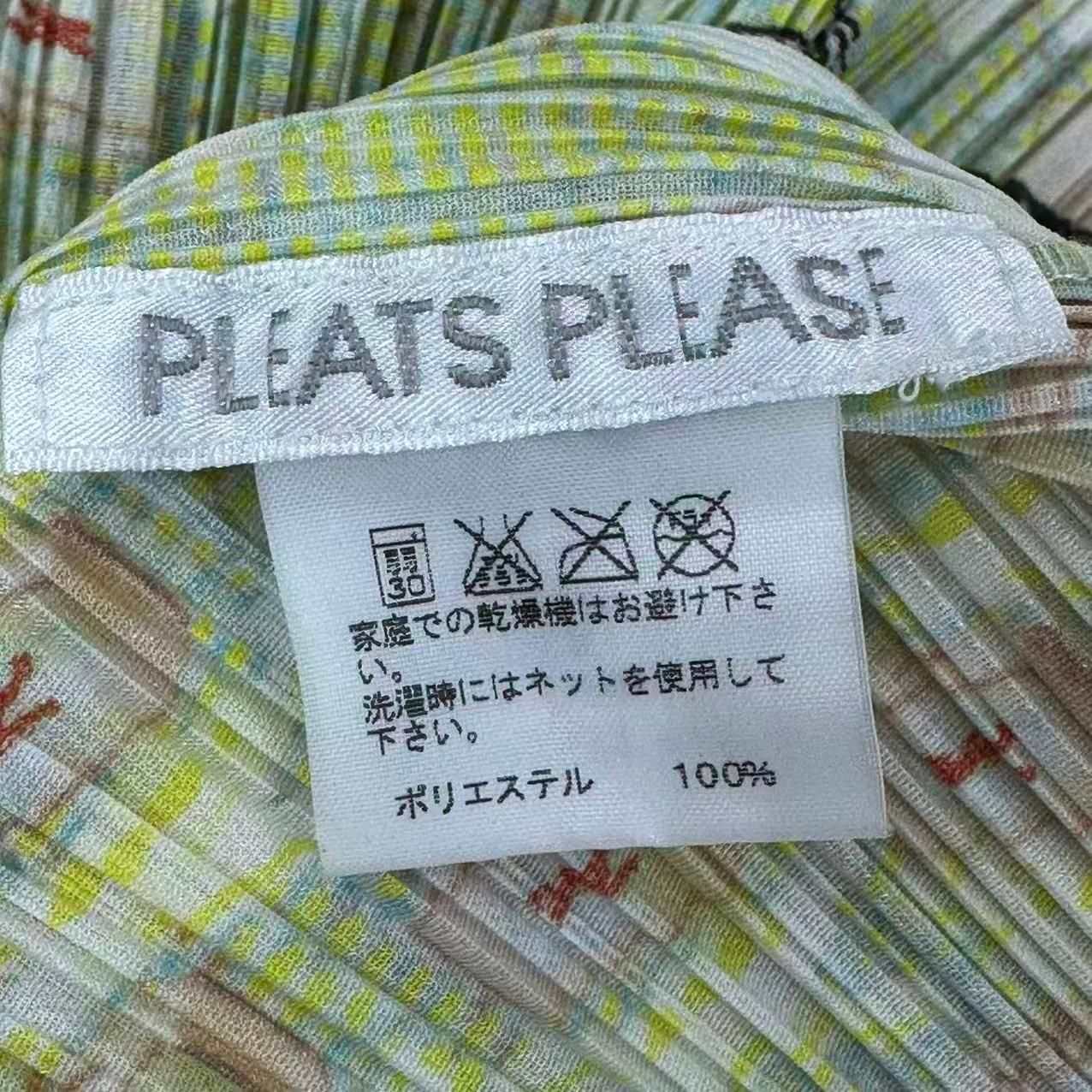 極美品 ISSEY MIYAKE イッセイミヤケ PLEATS PLEASE プリーツプリーズ