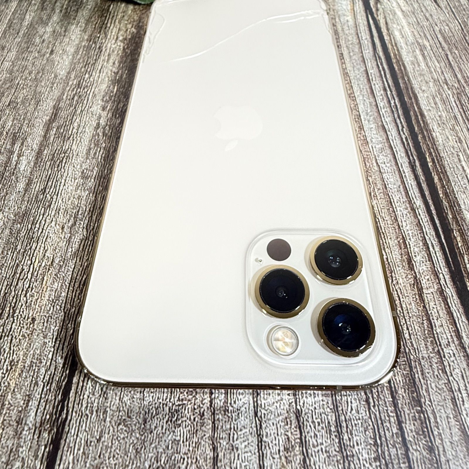 iPhone 12 Pro 256GB ゴールド SIMフリー 美品 - メルカリ