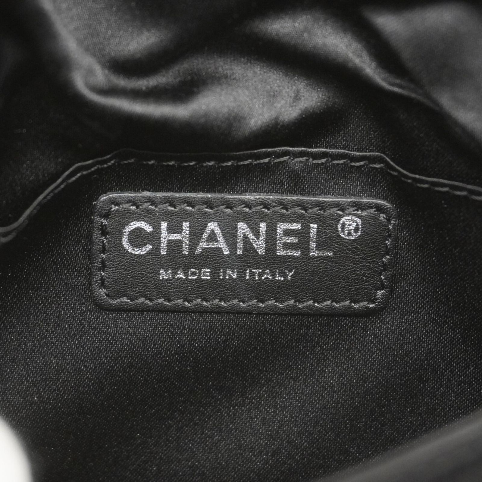 シャネル(Chanel) シャネル クラッチバッグ マトラッセ サテン