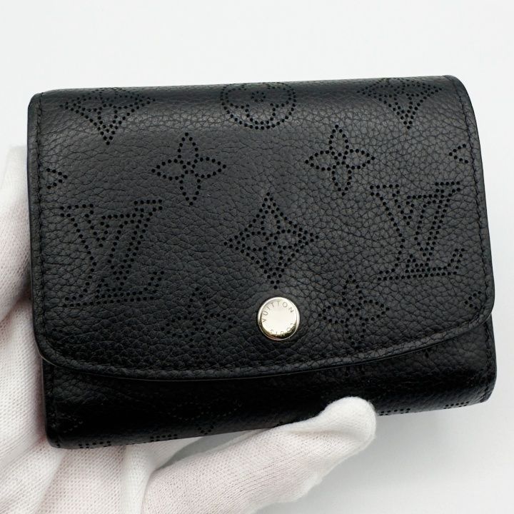 ICチップ搭載　ヴィトン財布　モノグラムマヒナ　ポルトフォイユイリスコンパクト LOUIS VUITTON - ICチップ搭載 ヴィトン財布 モノグラムマヒナ