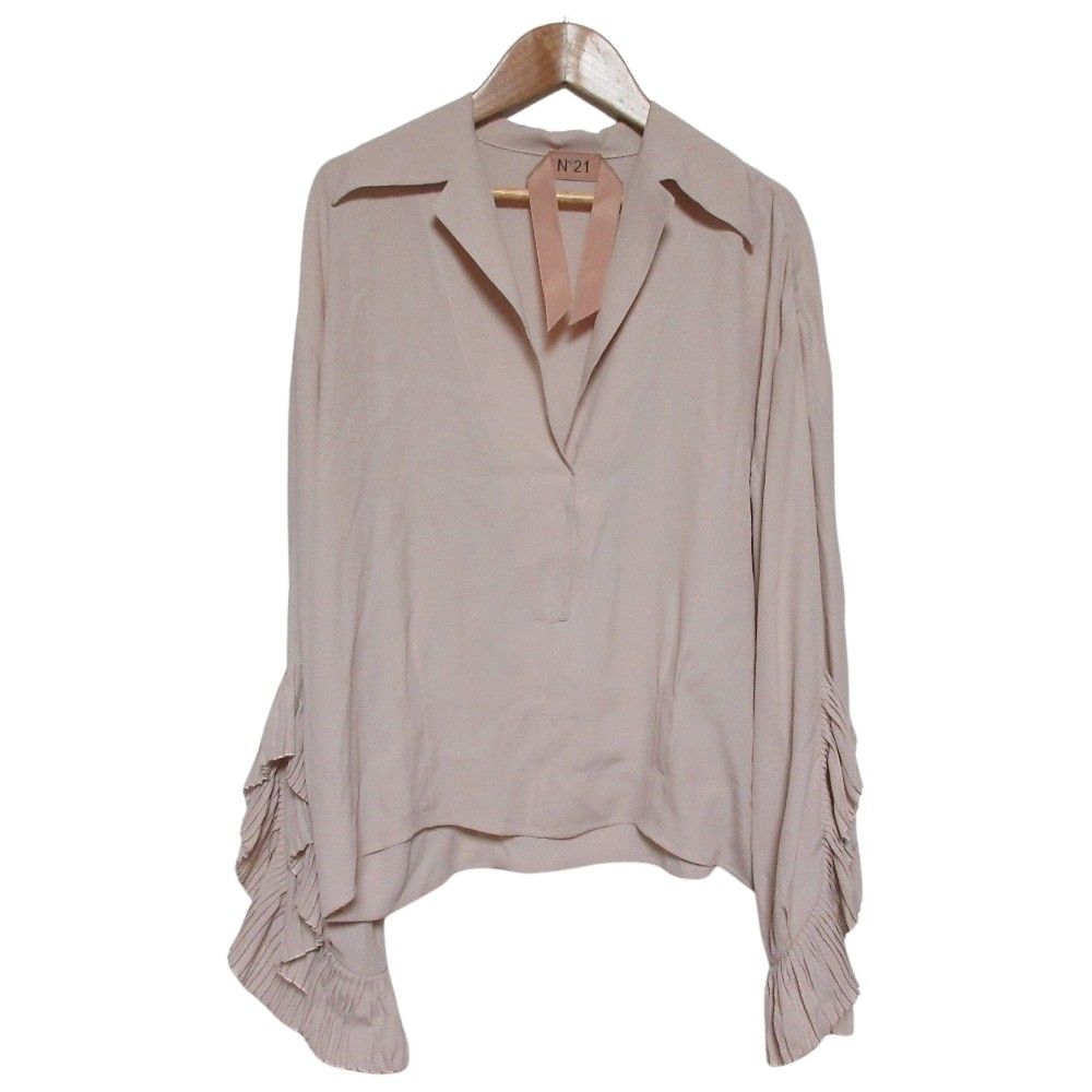 美品 25SS N21 ヌメロヴェントゥーノ Ｖネック シルクブレンド 長袖 ブラウス 25EN2M0G0315111 サイズ38 ピンクベージュ レディース 古着 中古 USED 美品 25SS N21 ヌメロヴェントゥーノ Vネック シルクブレンド 長袖
